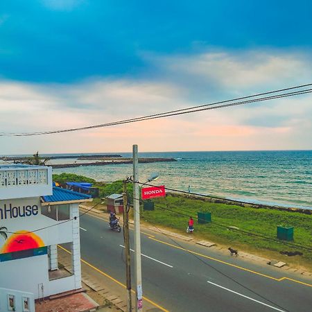 Hikka Ocean Resort Hikkaduwa Kültér fotó