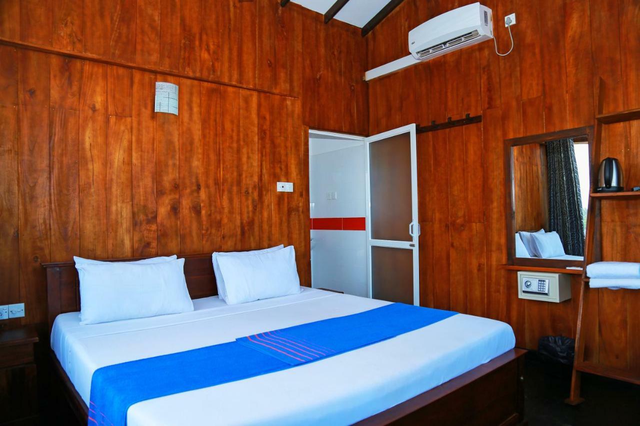 Hikka Ocean Resort Hikkaduwa Kültér fotó
